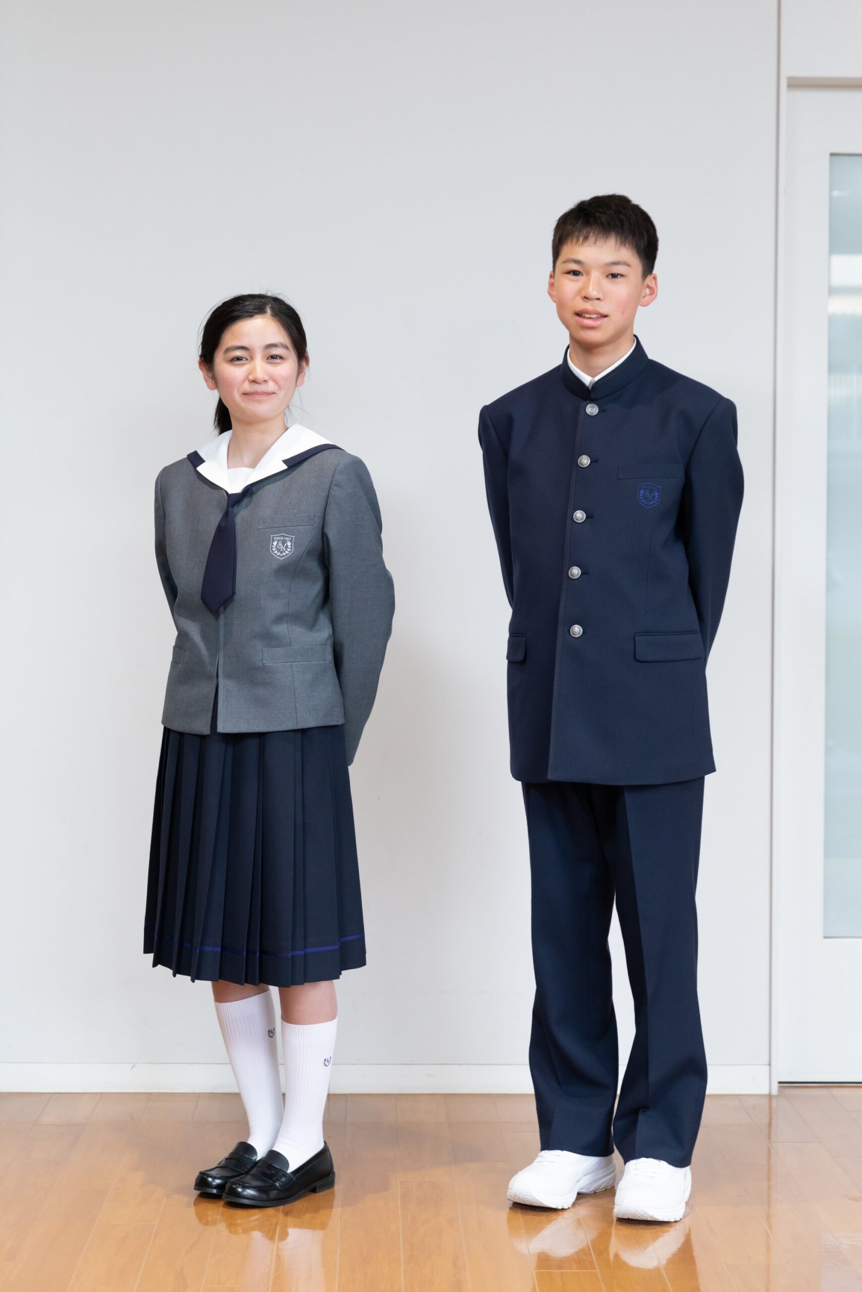 清風南海中学校制服